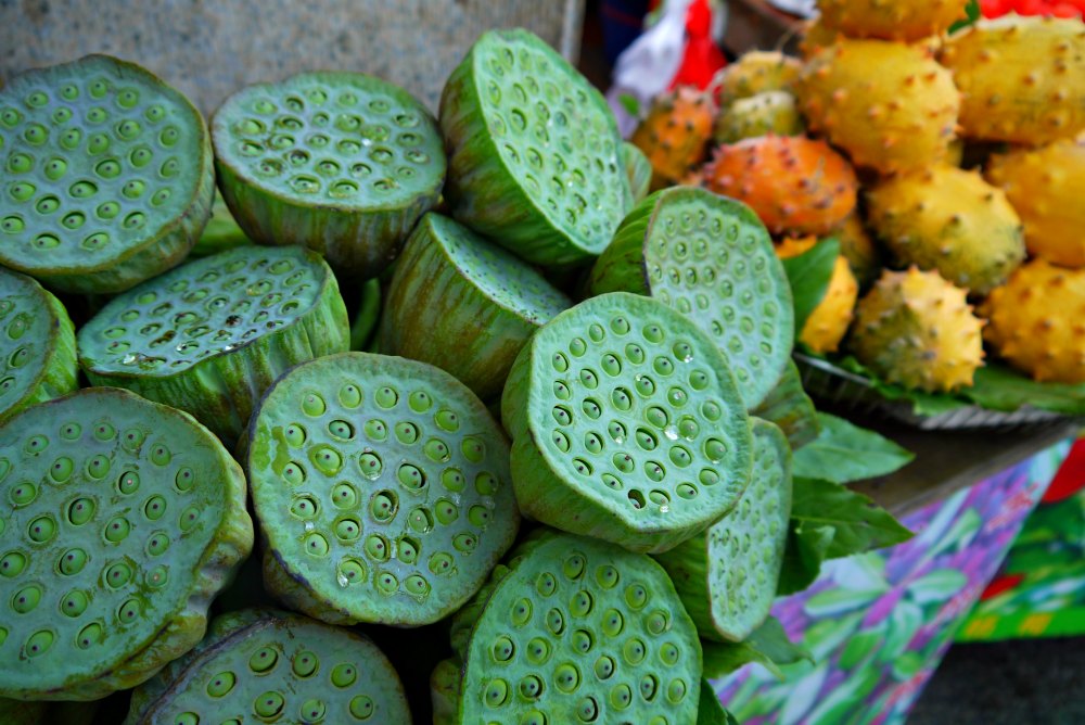 Lotusfrüchte auf dem Markt in Suzhou