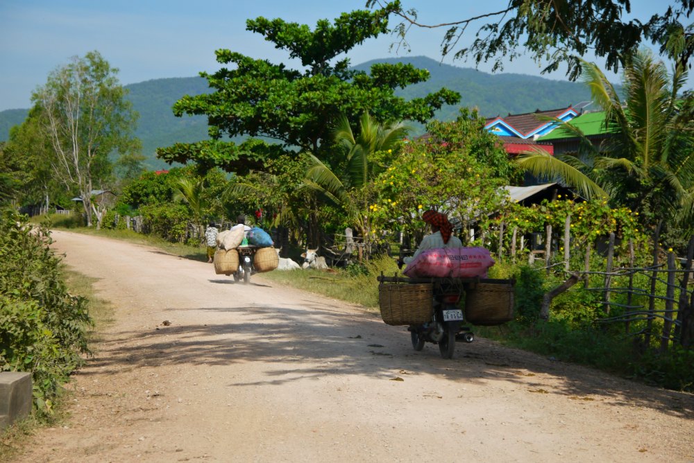 Kambodscha: Auf den Straßen von Chambok